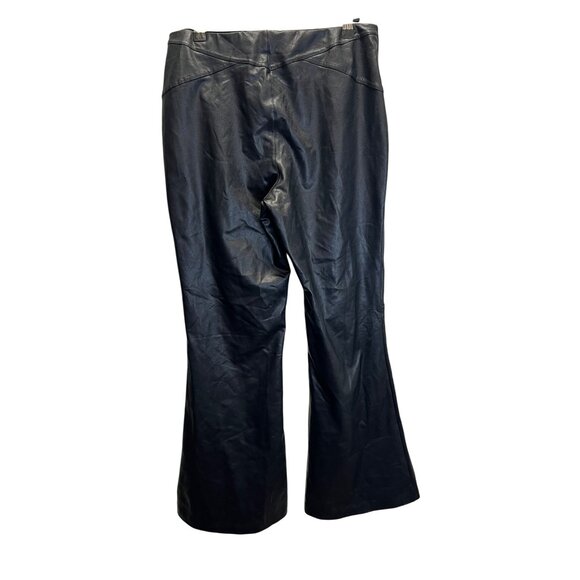 Black Faux Leather Flared Pants By Forever 21 Size L - Picture 2 of 6